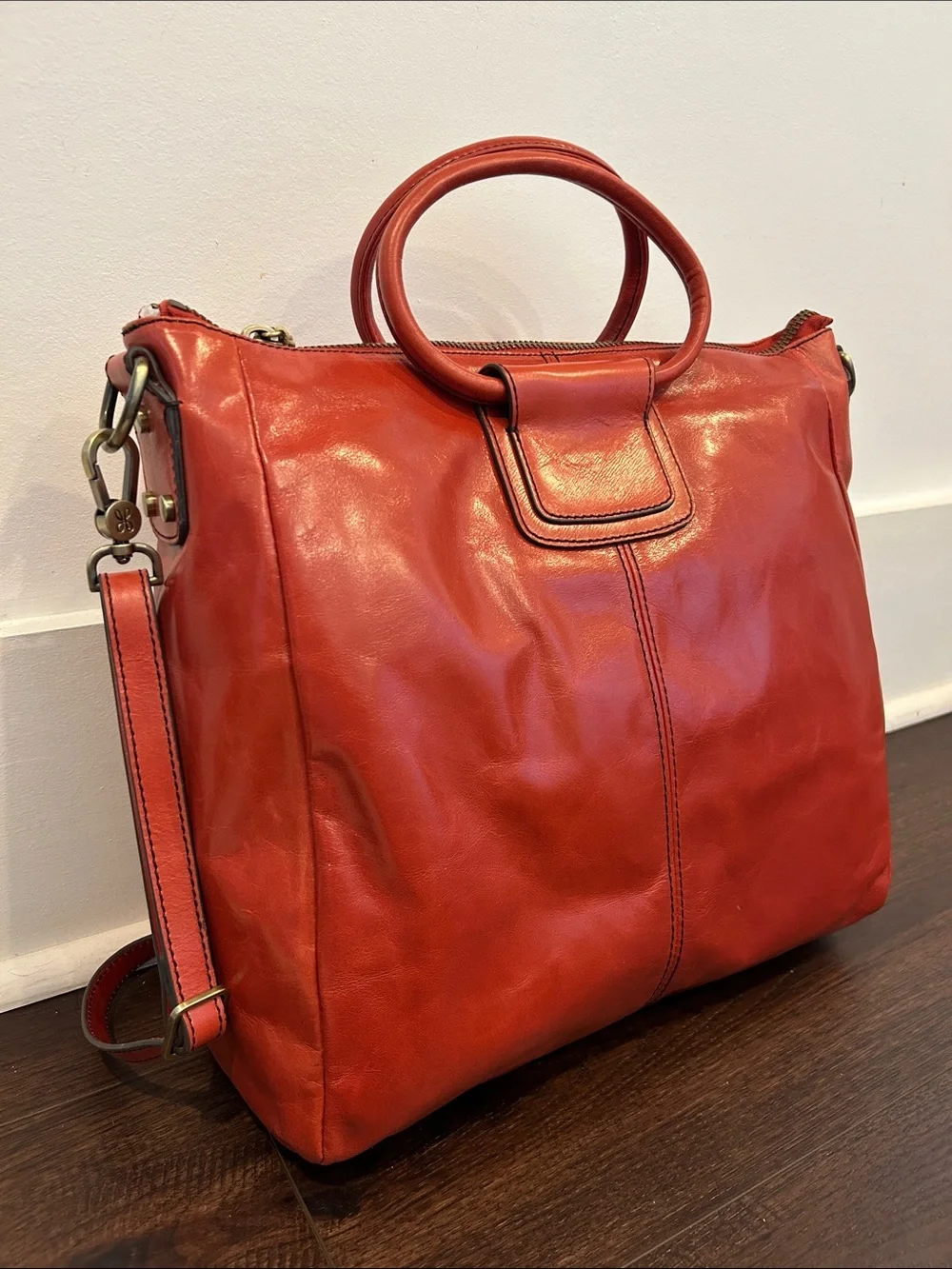 NWT HOBO Shelia Bag - Large